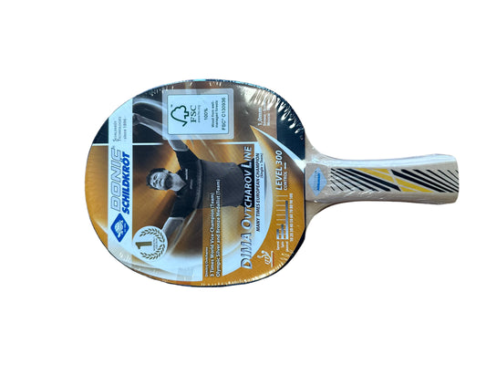 Donic Champs 200 reket za stolni tenis